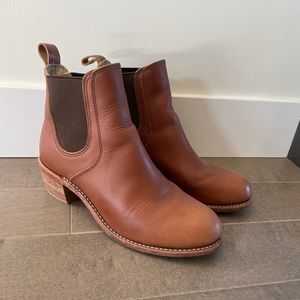 Red Wing Harriet Boots! Size 11 Women’s.